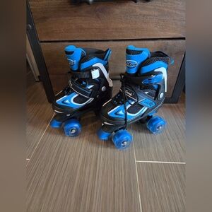 Kids Light-Up Roller Skates - Blue & Black - Excellent Condition